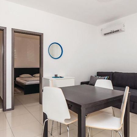 Nice Apartment In Mandre With Wifi Exteriér fotografie